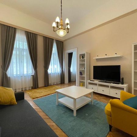 Fullmoon Apartments 1 Seghedin Exterior foto
